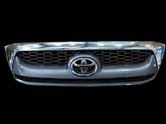 Toyota Hilux Vigo 2008 OEM Grille half verchroomd
