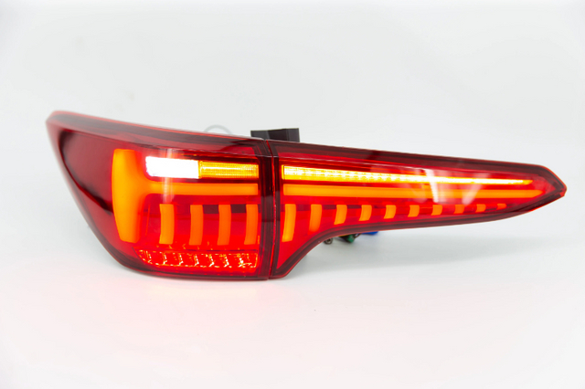 Gemodificeerde LED -achterlampen voor leverancier van Fortuner 2015