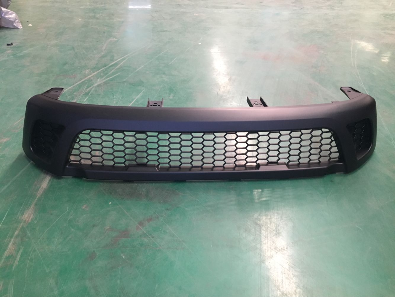 Toyota Hilux Revo 2016 Modify TRD Grille 
