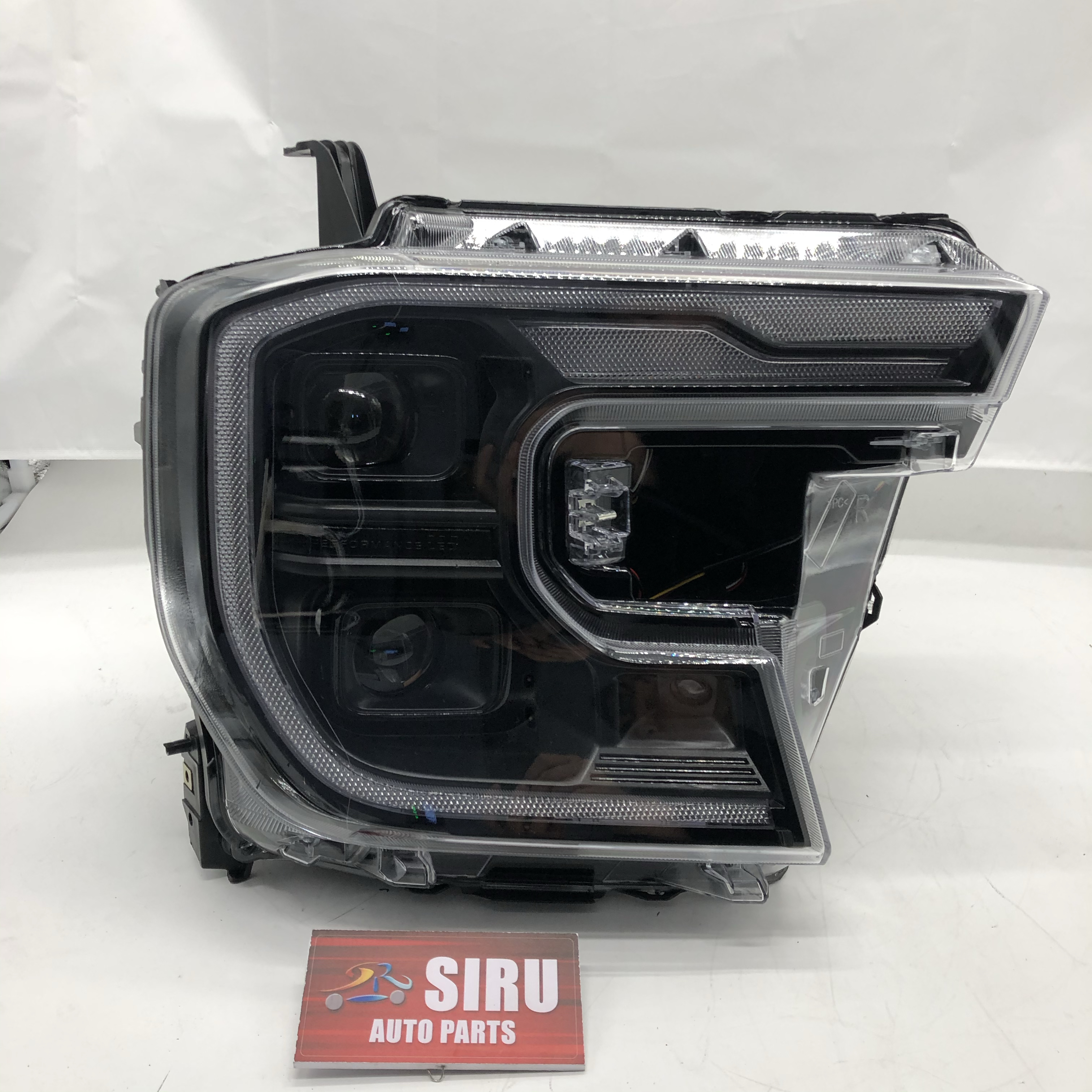 Siru Ford Ranger 2022 koplampen